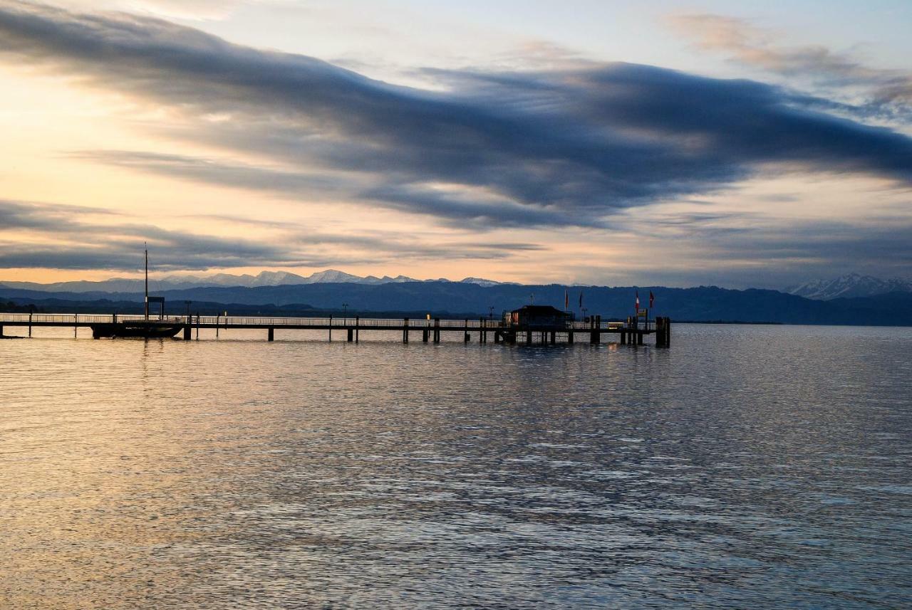 Birkhofer See Geniessen - Haus Seehang Immenstaad am Bodensee Bagian luar foto